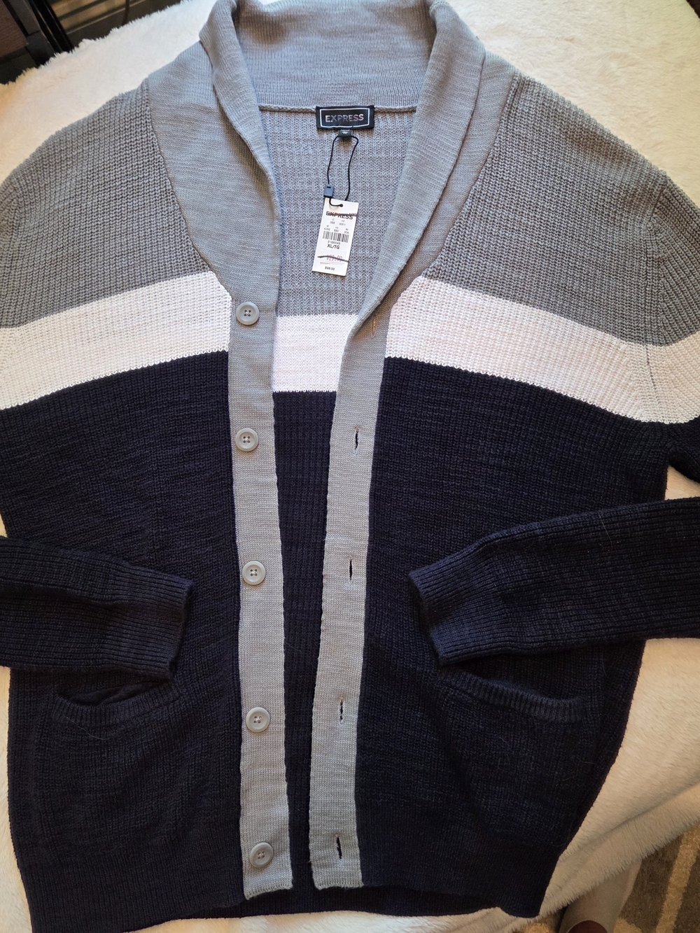 Express Men’s Shawl Collar Colorblock Cardigan  NWT. Fall Style